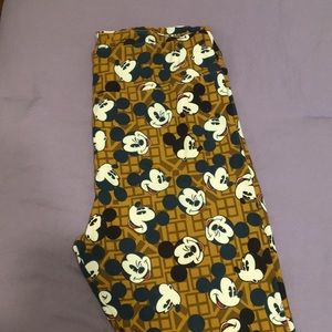 LuLaRoe Disney Mickey Mouse Leggings